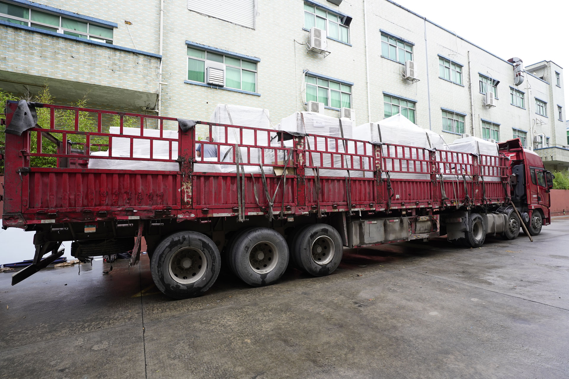 国际半导体龙头企业，采购成套加工装备